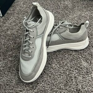 Sorel Ona 503 Knit Low; NIB